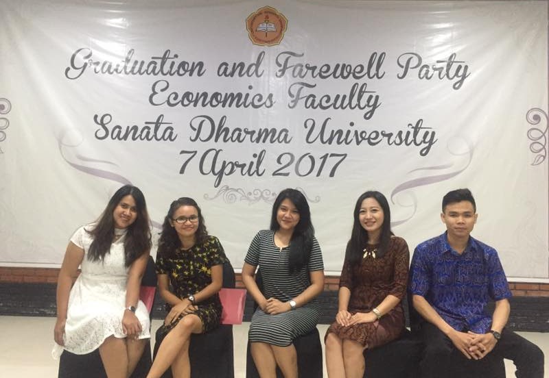 Graduation and Farewell Party Economics Faculty Sanata Dharma University 7 April 2017 :: Magister Manajemen